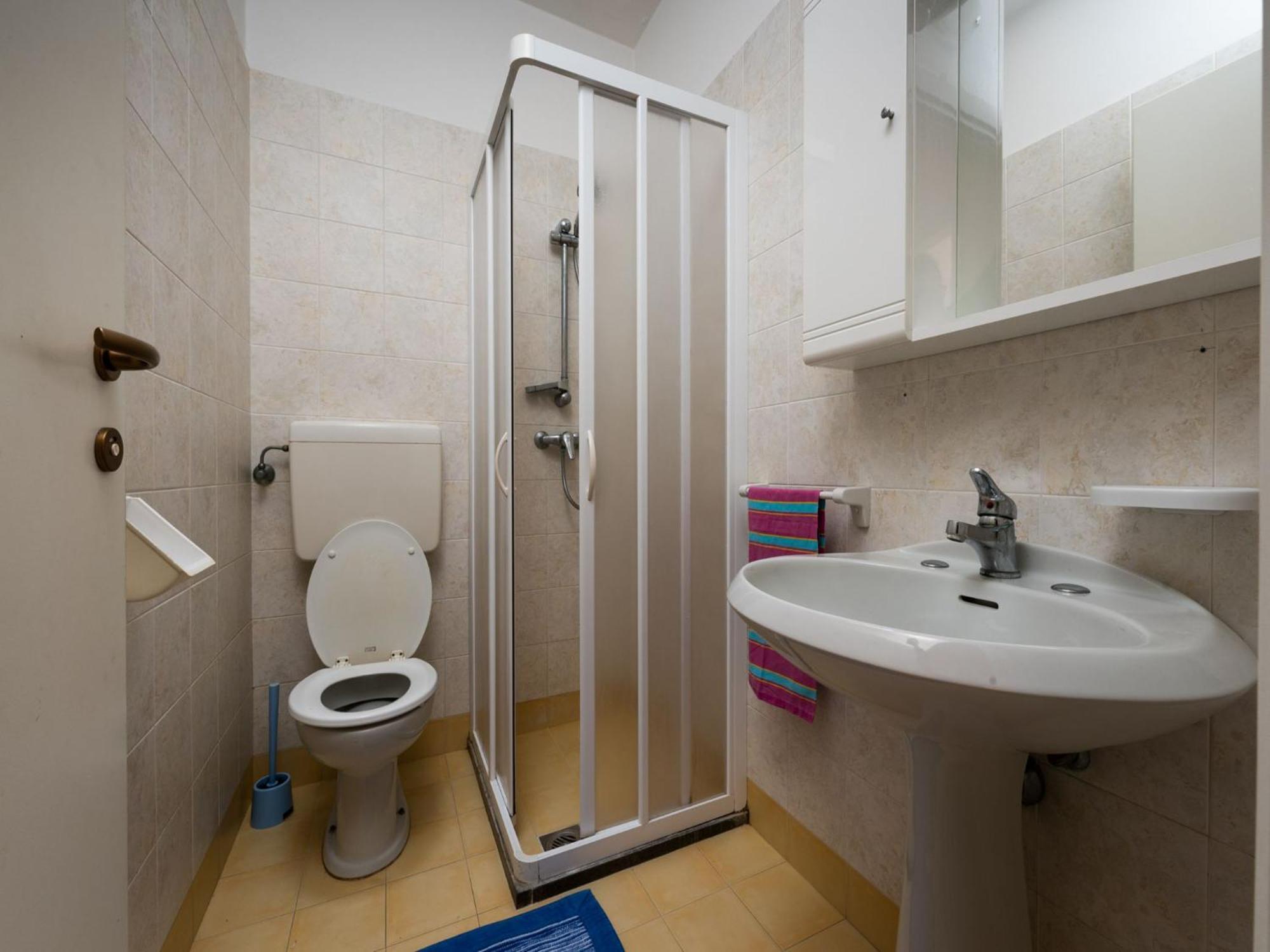 Townhouse With Garden And Pool In *